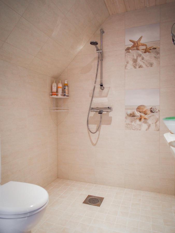 Nurka Talu Guest House Piirumi Luaran gambar